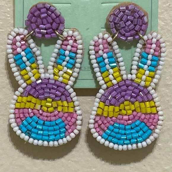 Jewelry - 💕🐇Multicolor Beaded Easter Bunny Rabbit Earrings